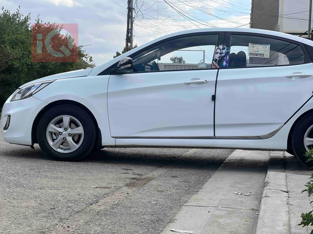 Hyundai Accent